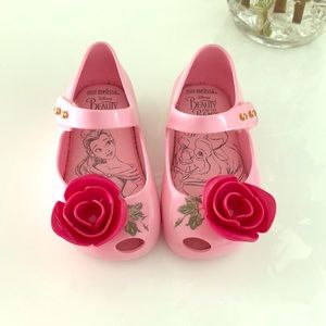 Kids shoes